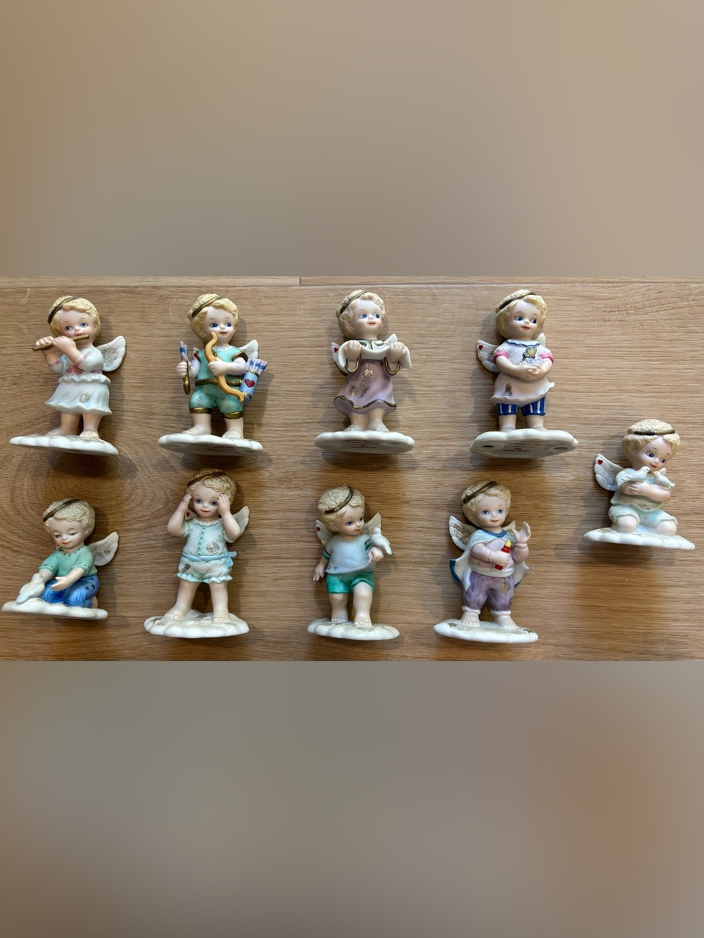 Set of 9 Tender Hearts Collections angels from the 90’s. So cute!